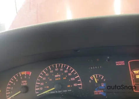 1997 Pontiac Bonneville Se из США, поврежденный, VIN 1G2HX52K0VH210718